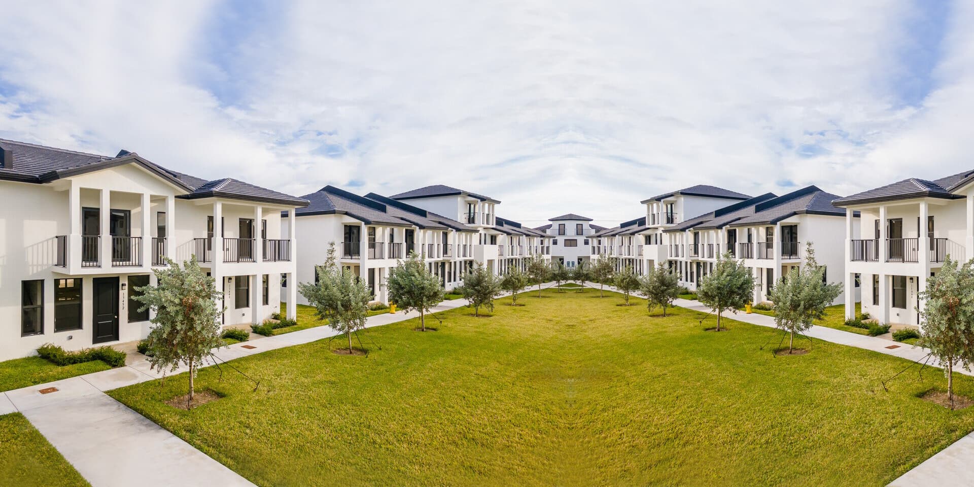 Southern Villas Townhomes property photo 3